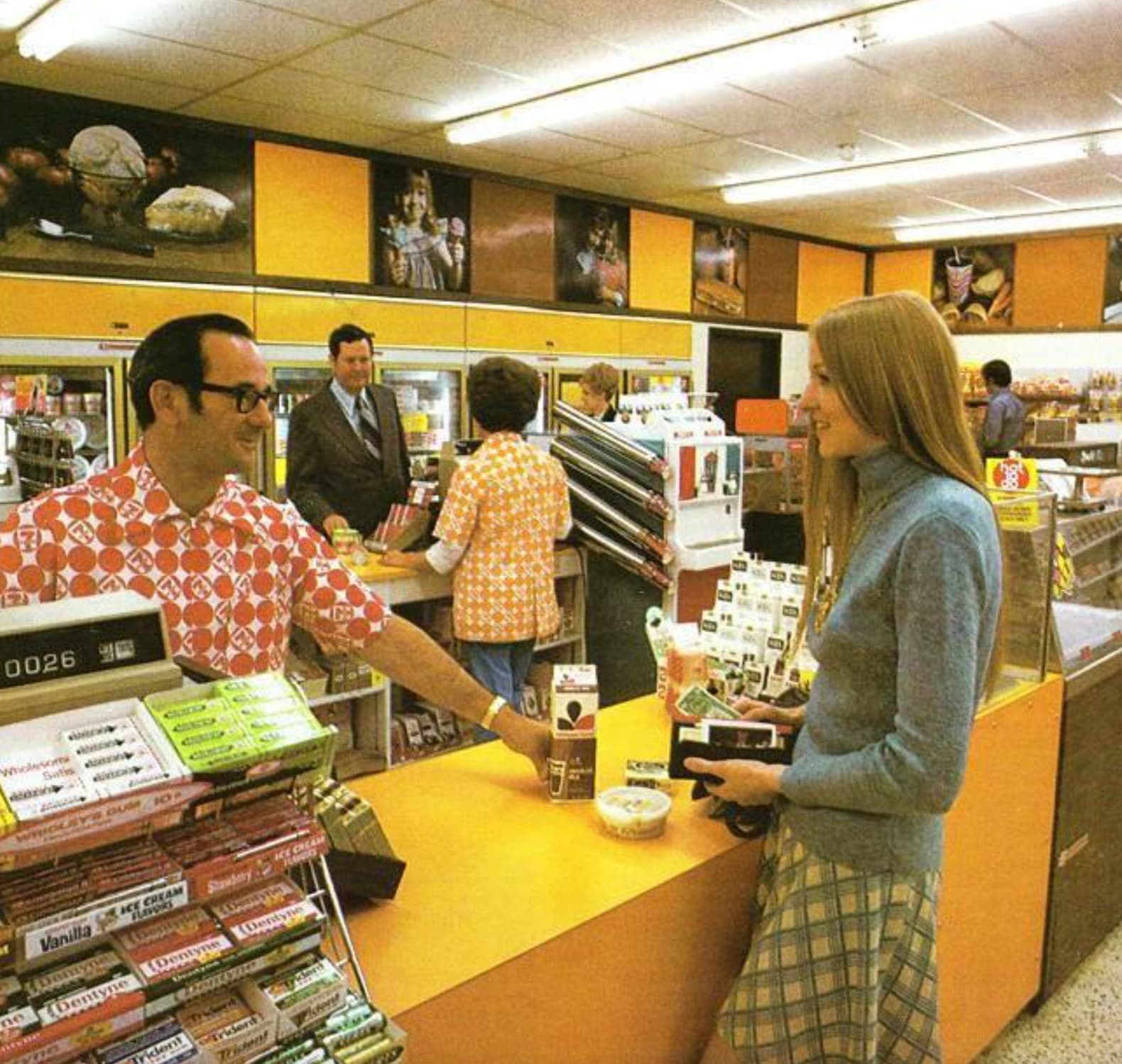 1973 grocery store - no 687 0026 Wholesom Satish Vanilla Dontyne Dentyne Ice Cream Flavors Ice Crease Dentyne Dentyne Cazanton Trident Triderd Rident 14.